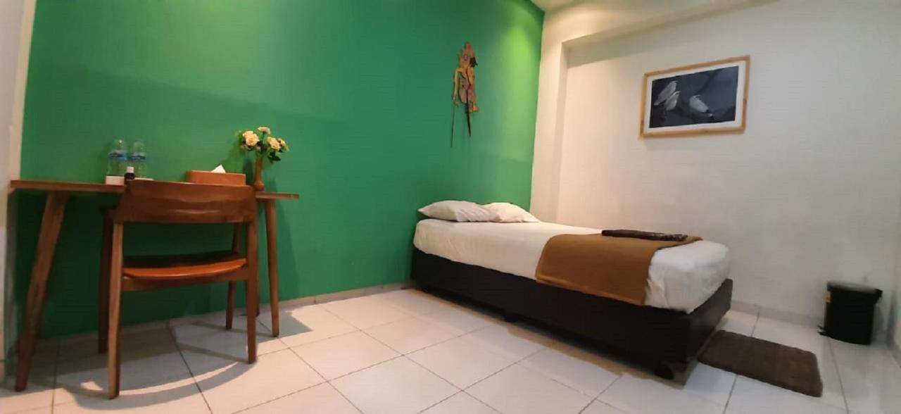 The Cabin Tugu Hostel Yogyakarta Exteriér fotografie